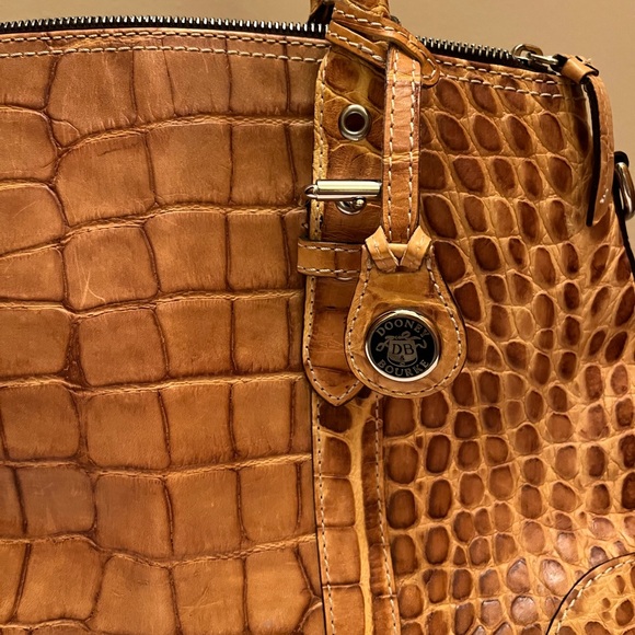 Dooney & Bourke large domed satchel Nile - Picture 4 of 10